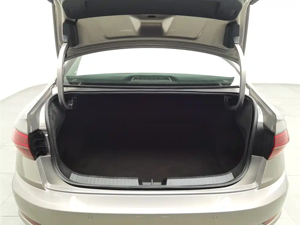 Volkswagen Sagitar 2019 280TSI DSG Comfort Edition China VI фото 16