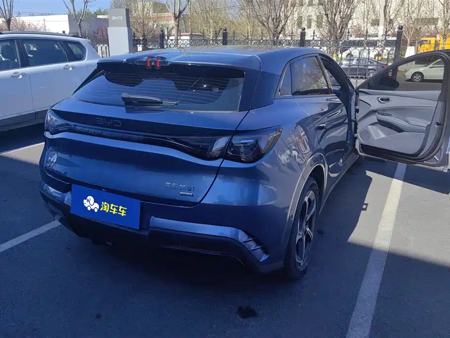 BYD SEAL 06GT