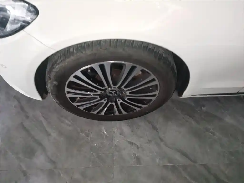Mercedes-Benz C-Class 2018 C 200 L фото 23