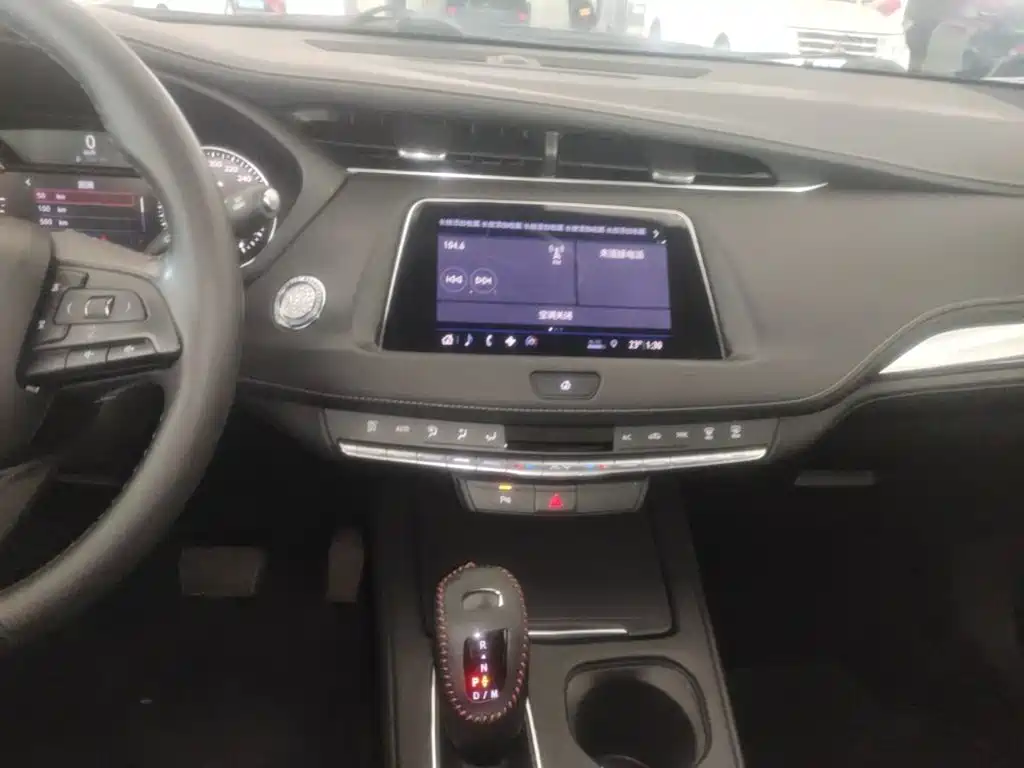 Cadillac XT4 2018 2018 Model 28T 2WD Technology