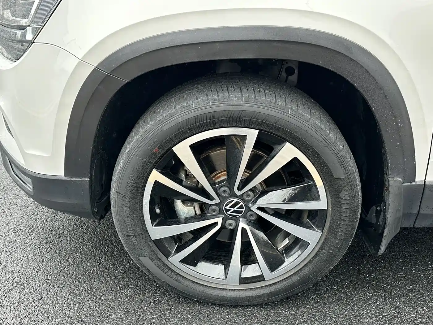 Volkswagen Tharu 2022 280TSI FWD Luxury Edition фото 13