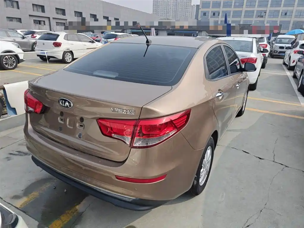 Kia K2 2015 Sedan 1.4L MT GLS фото 5