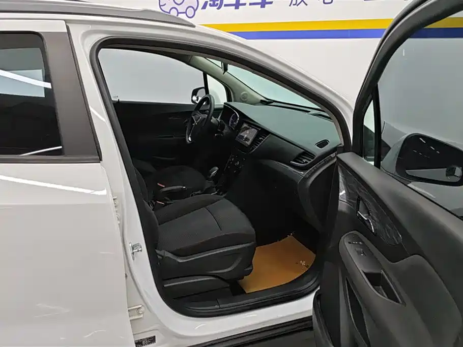 Buick Encore 2017 18T Automatic 2WD Urban Leading фото 8