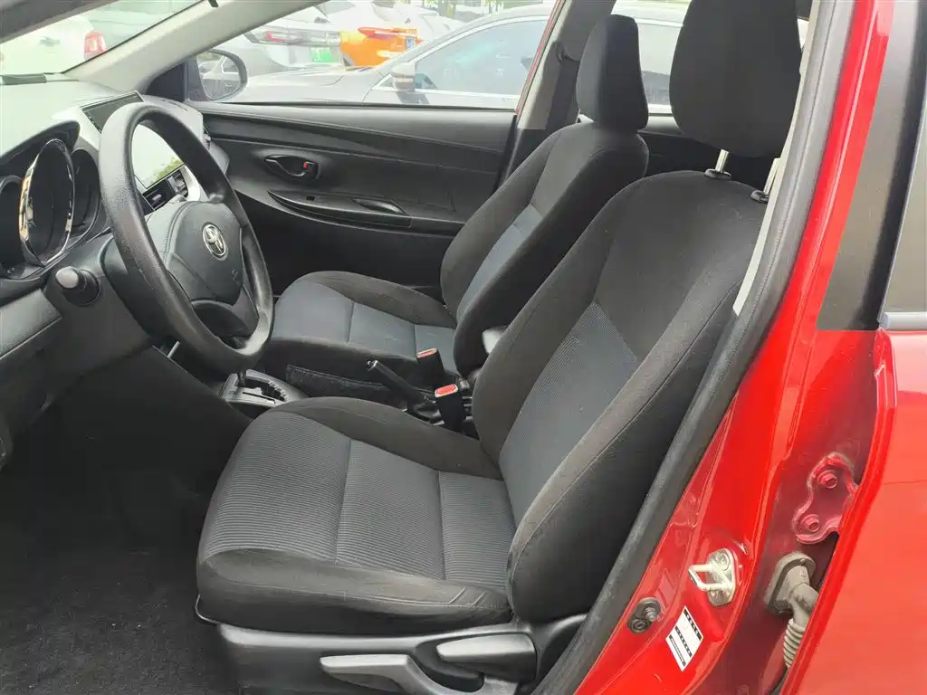 Toyota YARiS L Zhi Xuan 2016 Facelift 1.5E CVT Charming Edition фото 15