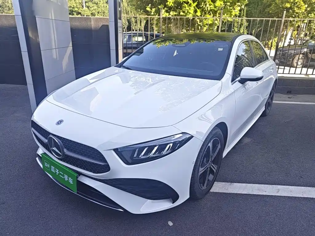 Mercedes-Benz A-Class 2025 2025 A 200 L Fashion Edition