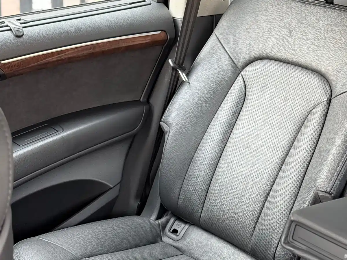 Audi Q7 2014 35 TFSI Sport фото 20