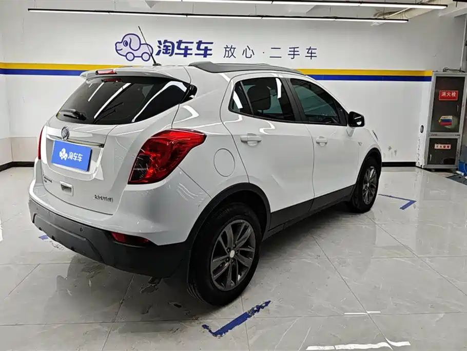 Buick Encore 2017 18T Automatic 2WD Urban Leading фото 3