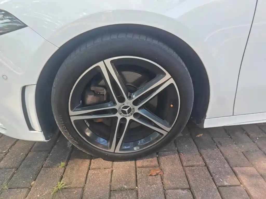 Фото 23 - Mercedes-Benz A-Class