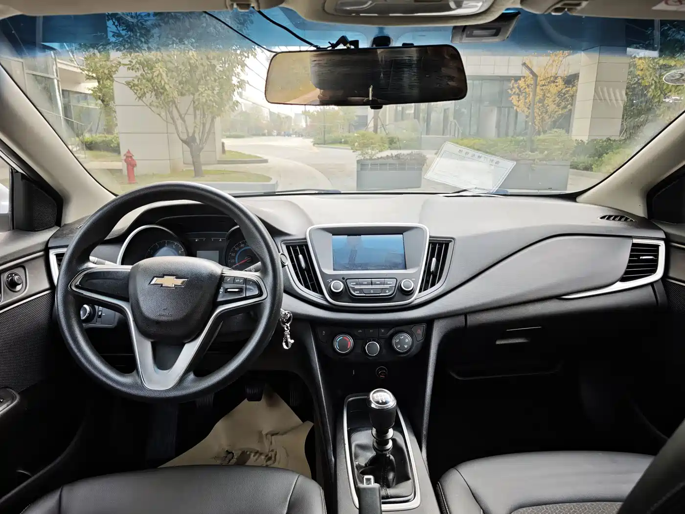 Chevrolet Cavalier 2019 320 Manual Joy Edition фото 9