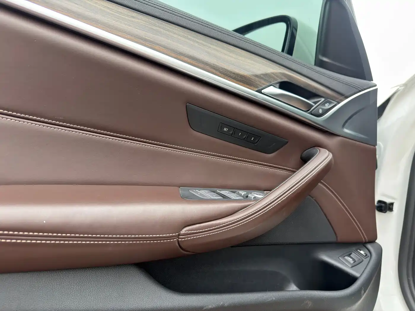 BMW 5 Series New Energy 2019 Facelift 530Le Luxury Package фото 23