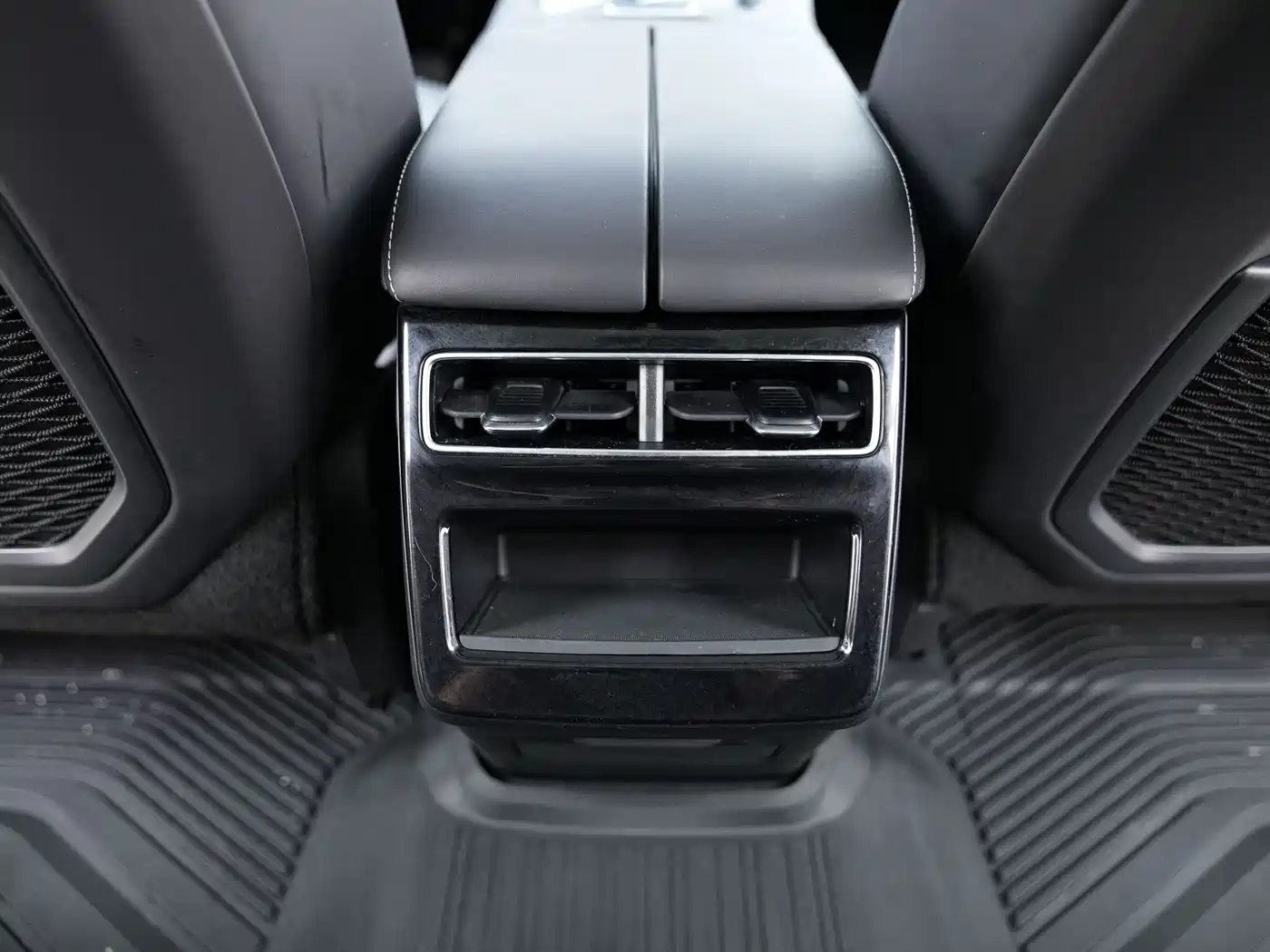 ZEEKR EXTREME KRYPTON 001