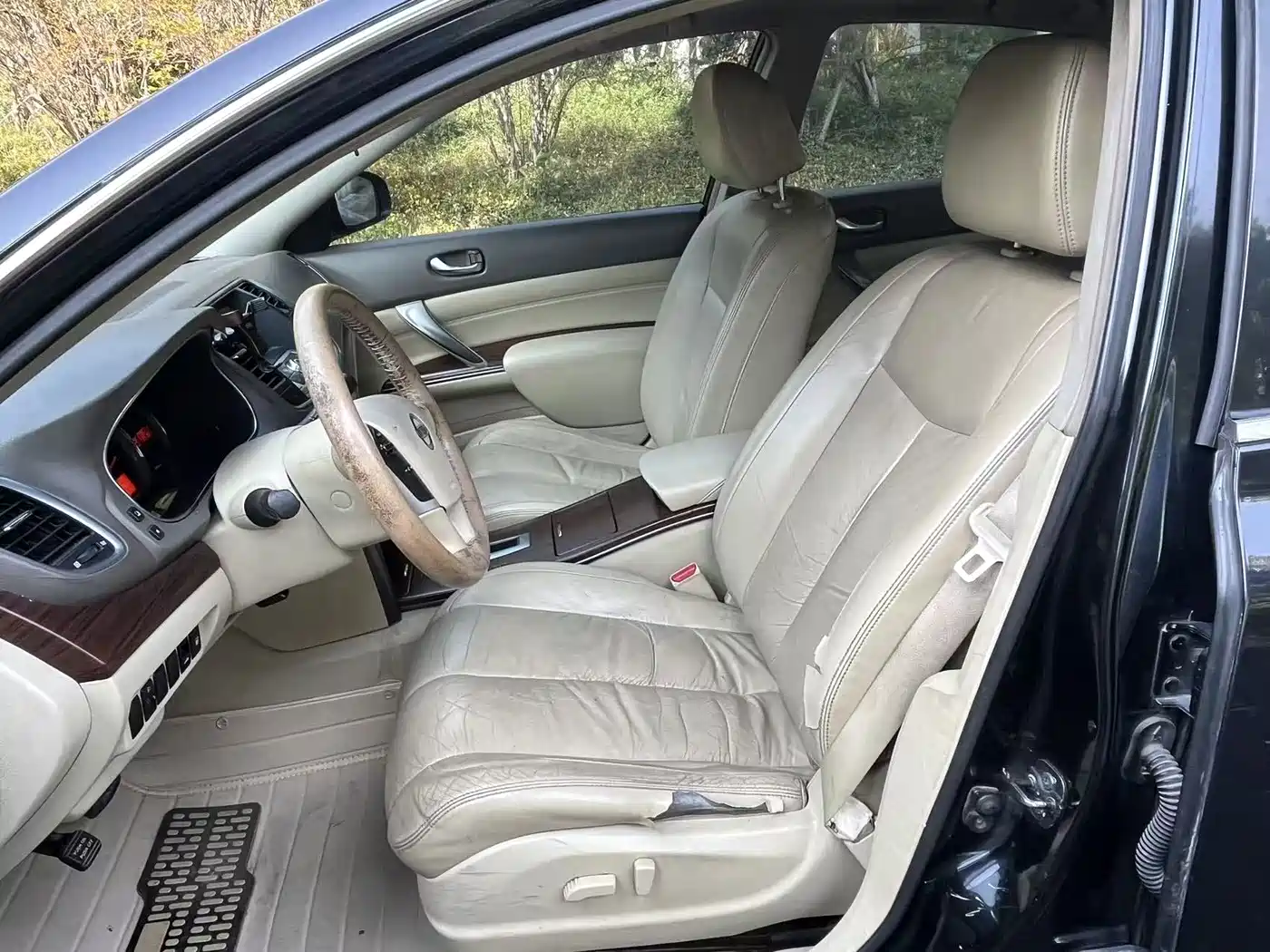 Фото 9 - Nissan Teana