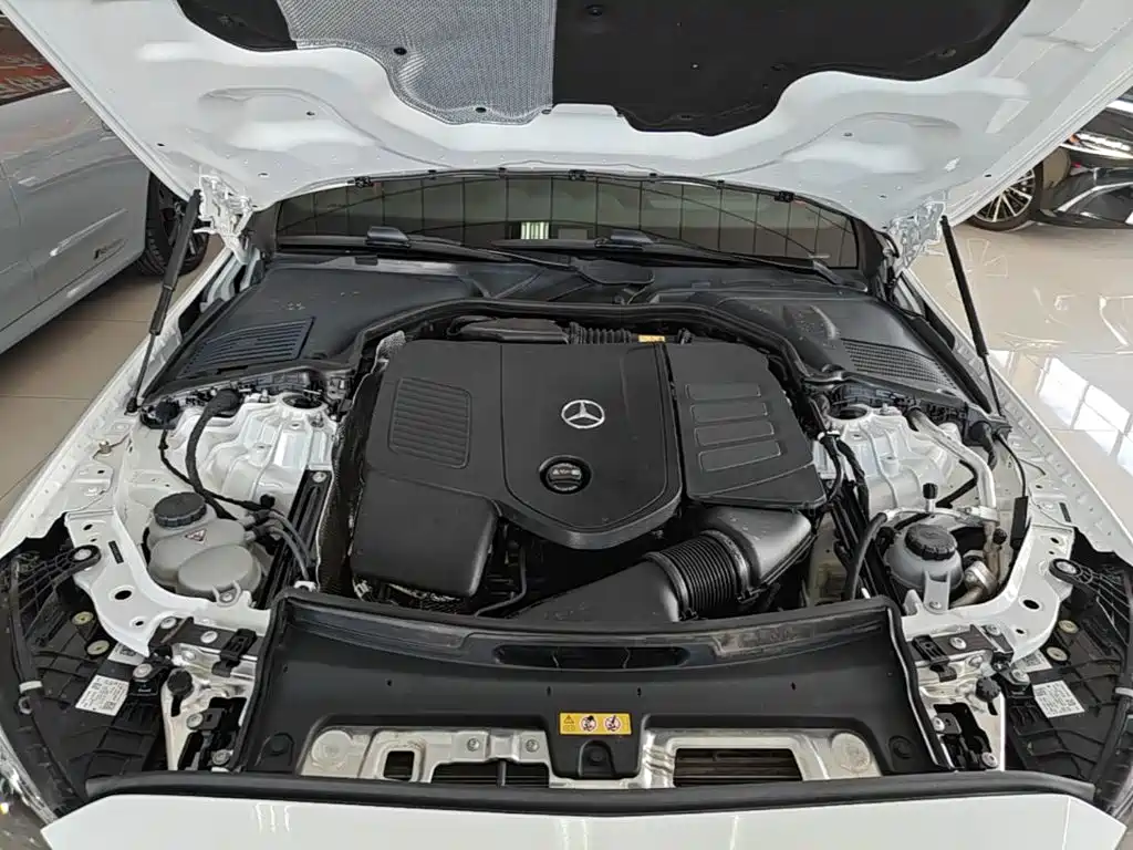 Фото 20 - Mercedes-Benz C-Class