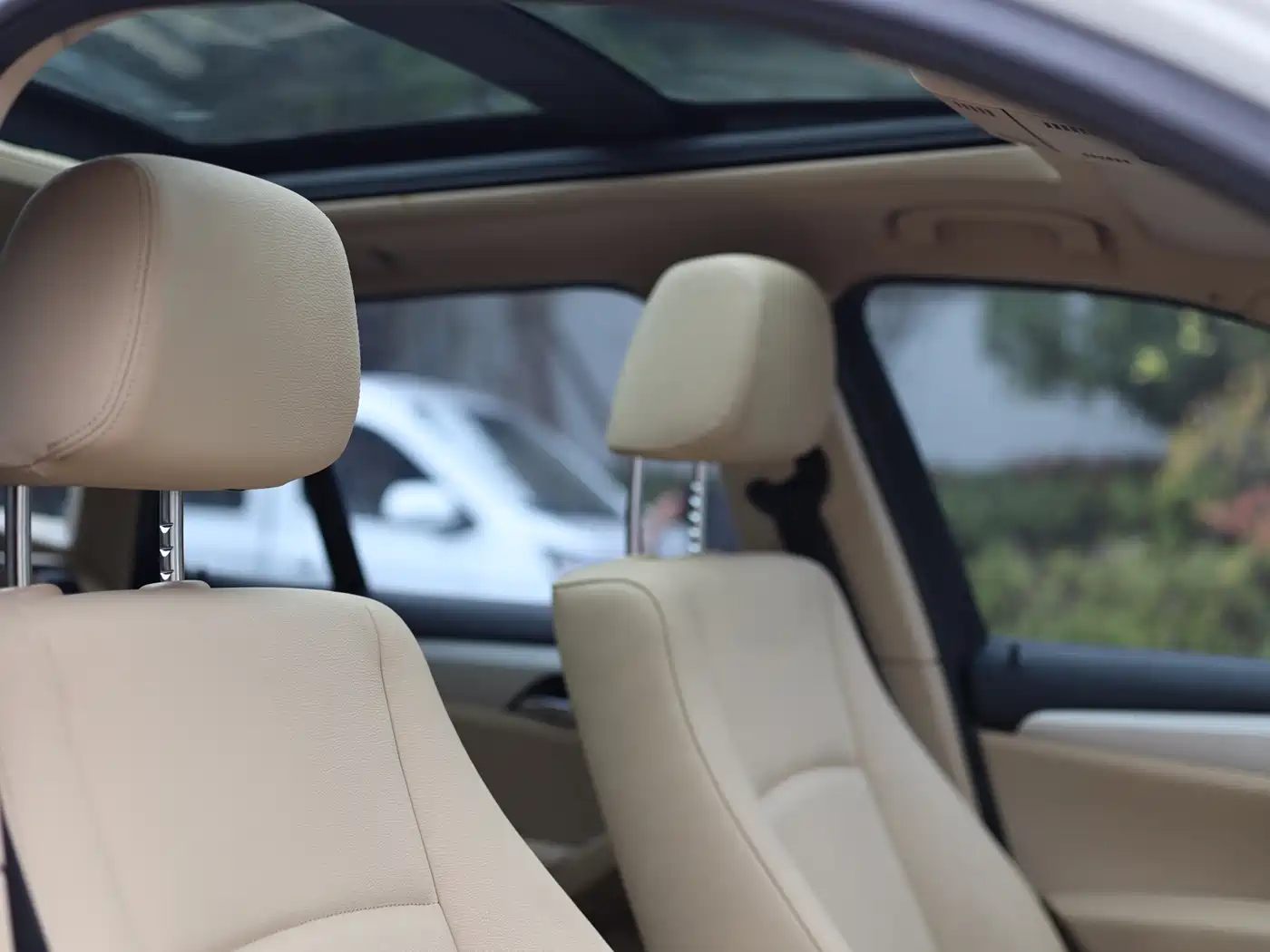 BMW X1 (Import) 2012 sDrive18i Luxury фото 18