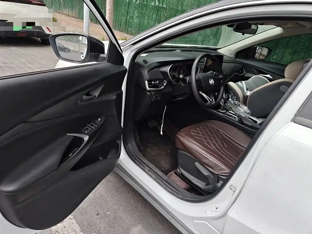 Buick Encore 2021 332T CVT Elite фото 14