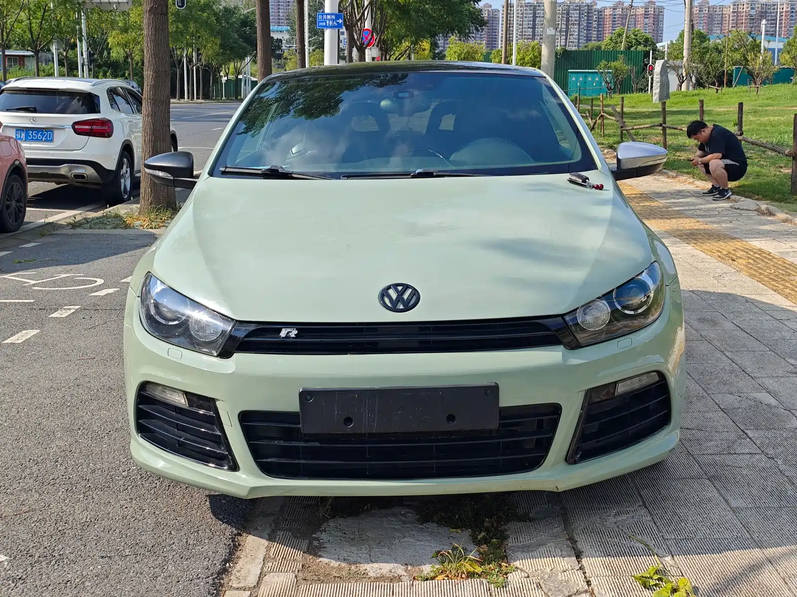 Фото 2 - Volkswagen Scirocco
