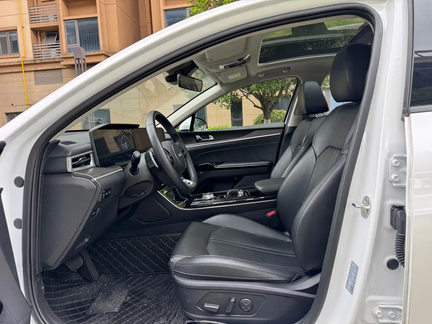 Kia K5 2025 2025 1.5T Premium Edition