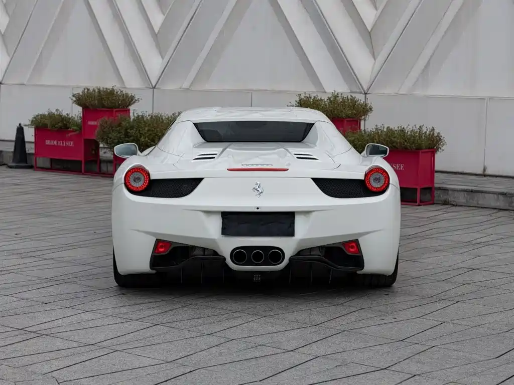 Ferrari 458 2017 2013 4.5L Spider