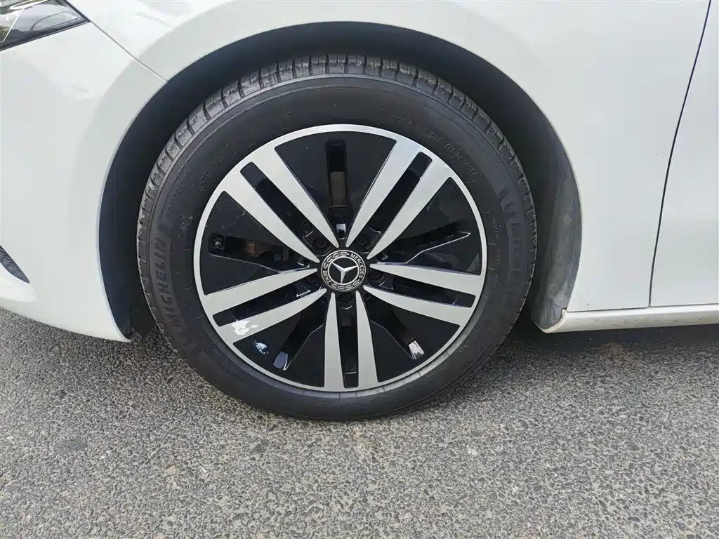 Mercedes-Benz A-Class 2021 A 180 L фото 23