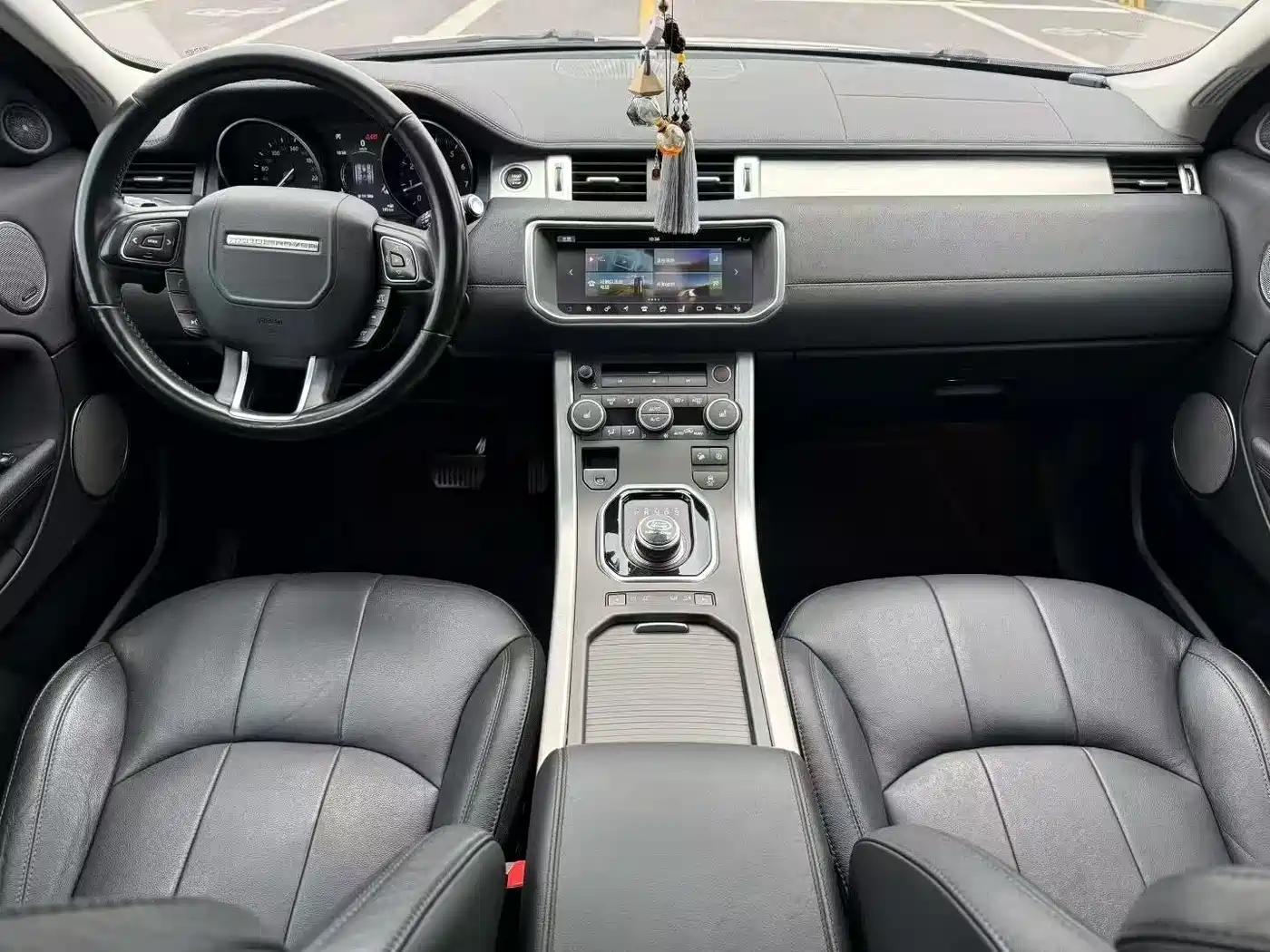 Land Rover Range Rover Evoque 2018 240PS SE Smart Edition фото 4