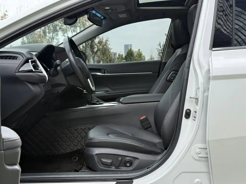 Toyota Camry 2023 2023 2.0G Luxury Edition