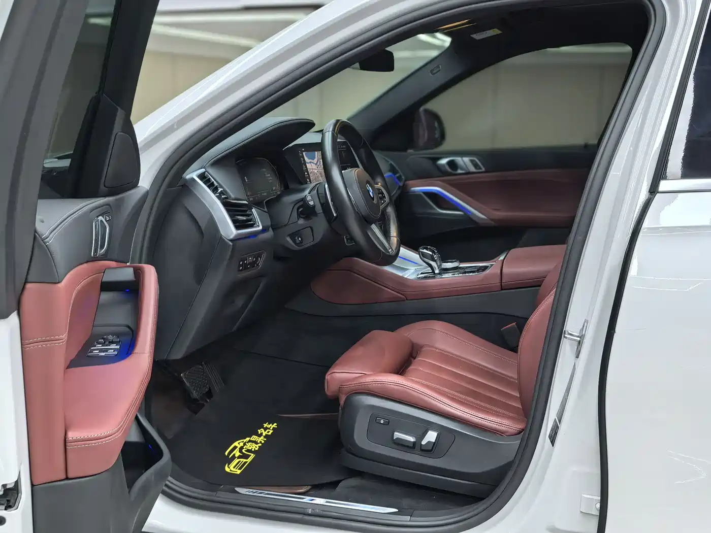 BMW X6 2021 xDrive30i M Sport Package фото 10