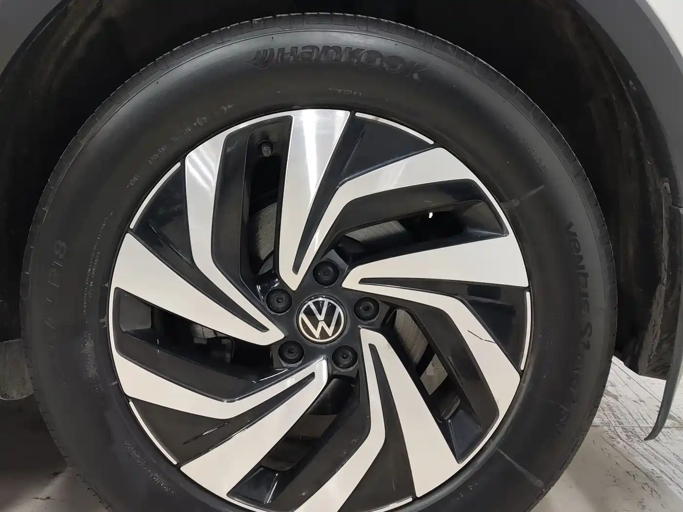 Volkswagen Tiguan L 2023 280TSI 2WD Trend Limited Edition фото 9