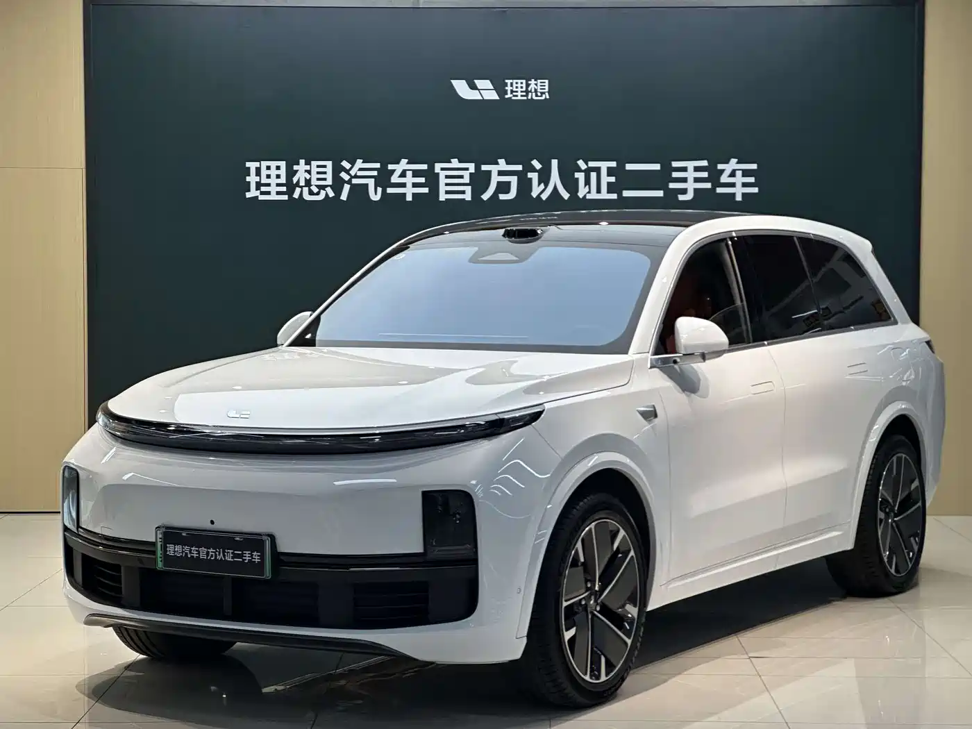 Li Auto Li L8 2025 Max Smart Renewal Edition