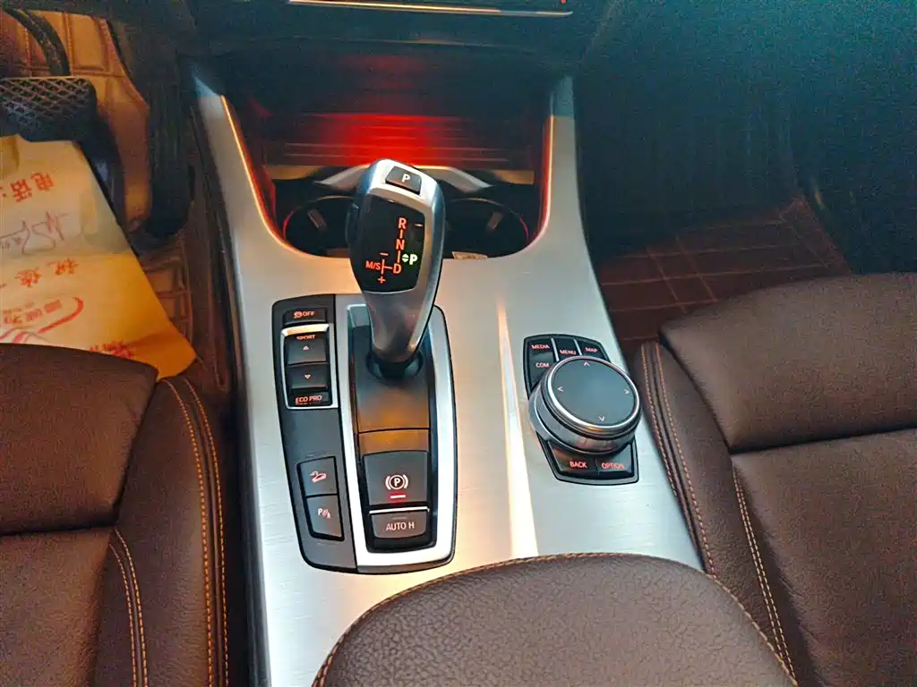 BMW X4 2016 Model xDrive20i M Sport фото 14