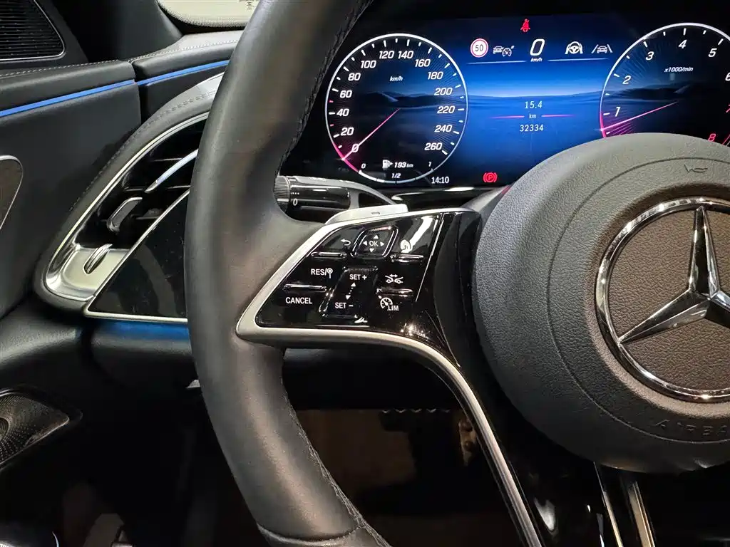 Mercedes-Benz E-Class 2024 Model E 300 L Luxury фото 27