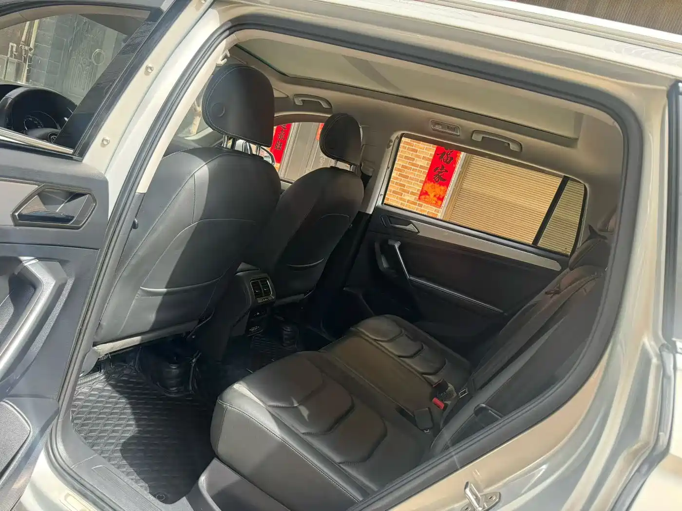 Volkswagen Tiguan L 2019 Facelift 330TSI Auto 2WD Smart Luxury China VI фото 7
