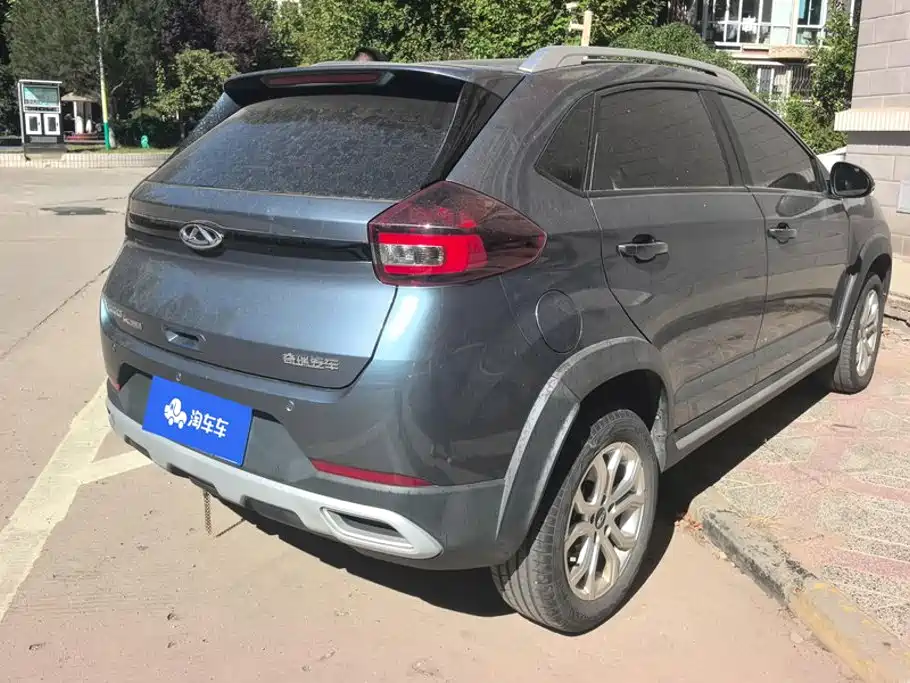 Chery Tiggo 3x 2022 2022 PLUS 1.5L CVT Refreshing Red Date II Type