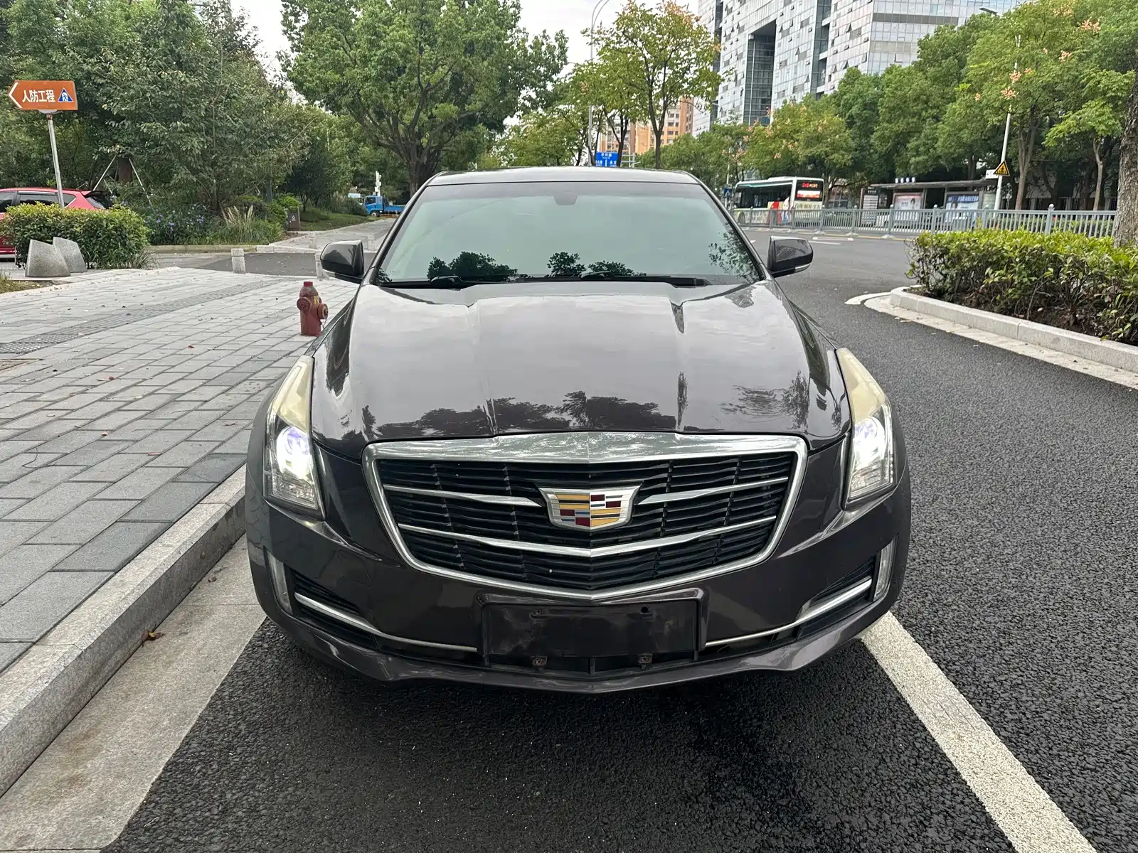Photo 2 - Cadillac ATS-L