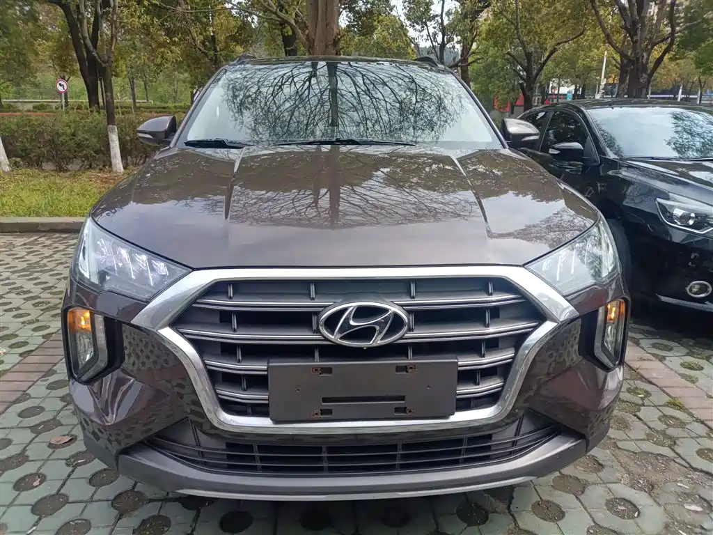 Hyundai Tucson 2019 280TGDi Dual Clutch 2WD Fashion Edition China V фото 3