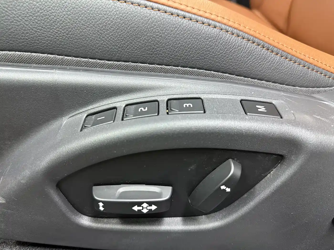 Фото 21 - Volvo S60