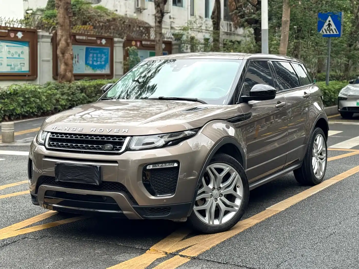 Land Rover Range Rover Evoque 2018 240PS HSE DYNAMIC Drive Edition