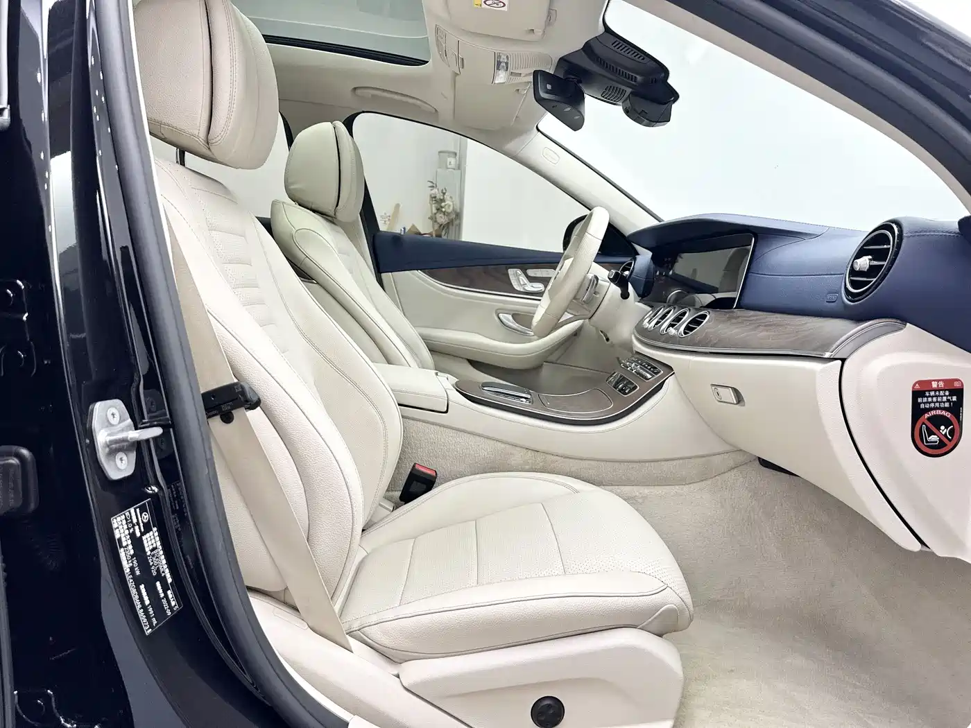 Mercedes-Benz E-Class 2022 Facelift E 300 L Luxury Style фото 13