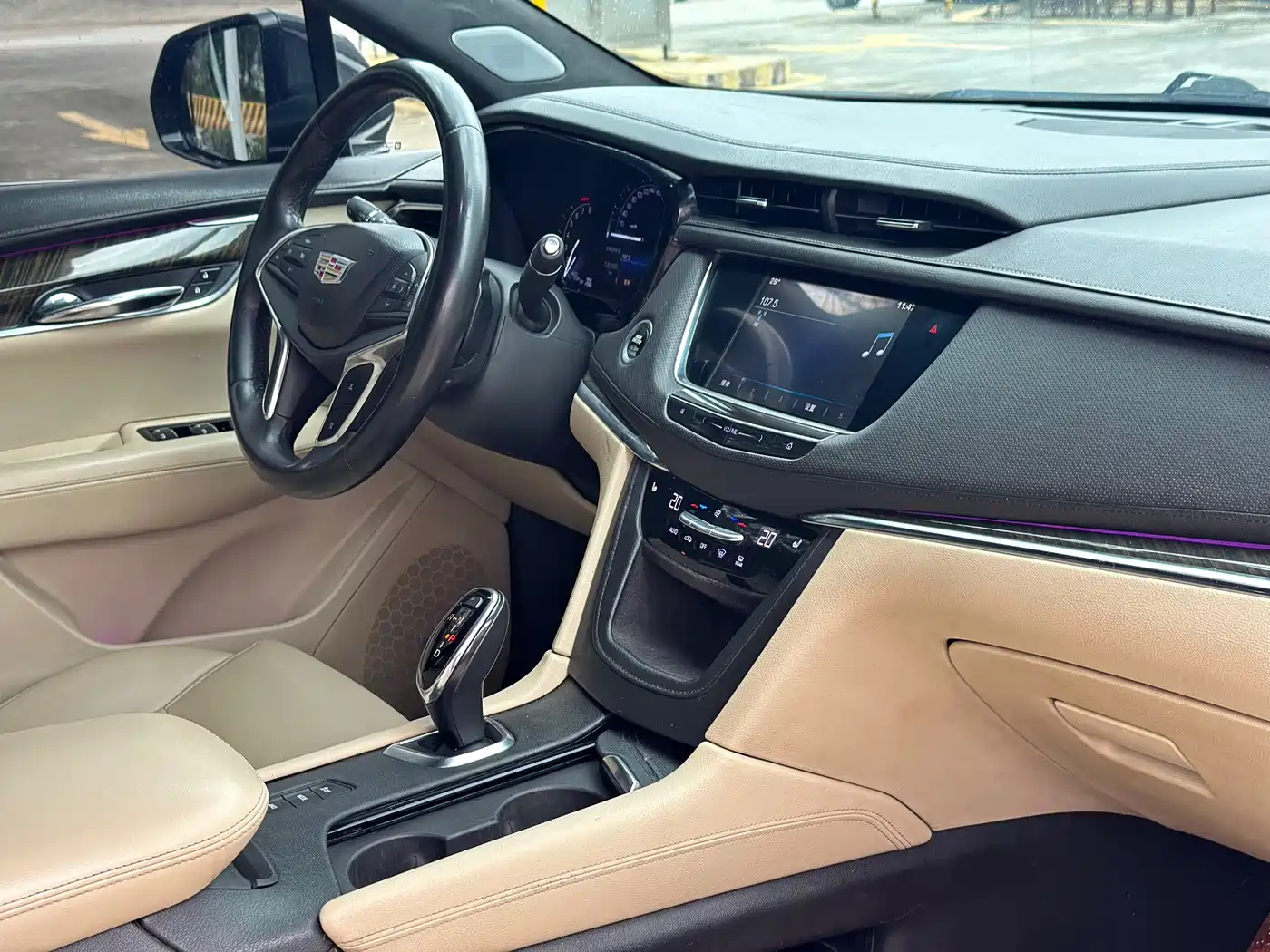 Cadillac XT5 2016 28T AWD Technology Model фото 11