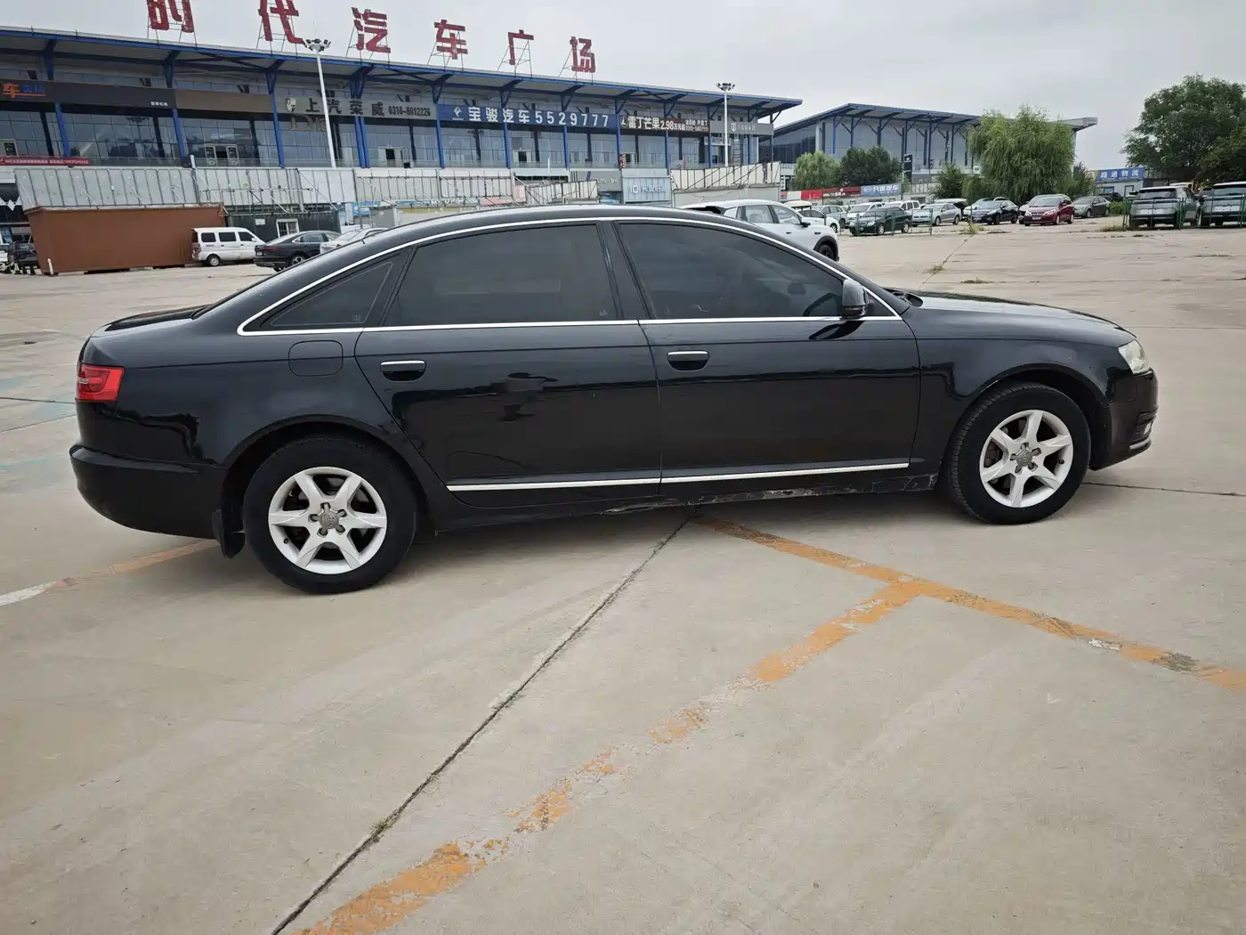 Фото 7 - Audi A6L