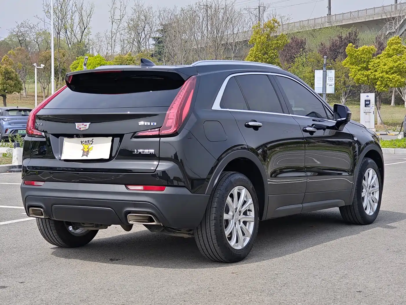 CADILLAC XT4
