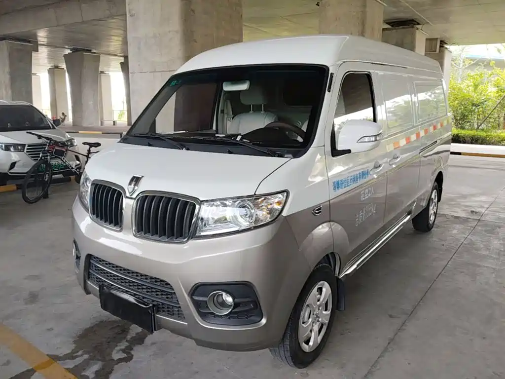 Jinbei New Hiace X30L 2022 2021 1.5L Fortune Non-AC Version Van China VI SWC15M