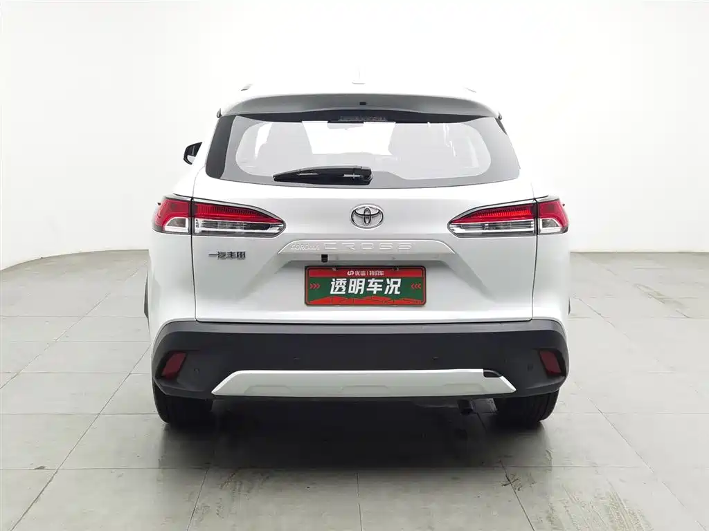 Toyota Corolla Cross 2023 2.0L Elite Edition фото 4