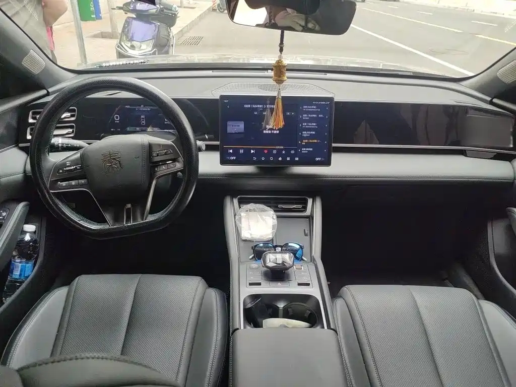 BYD Qin L 2024 DM-i 80KM Superior фото 6