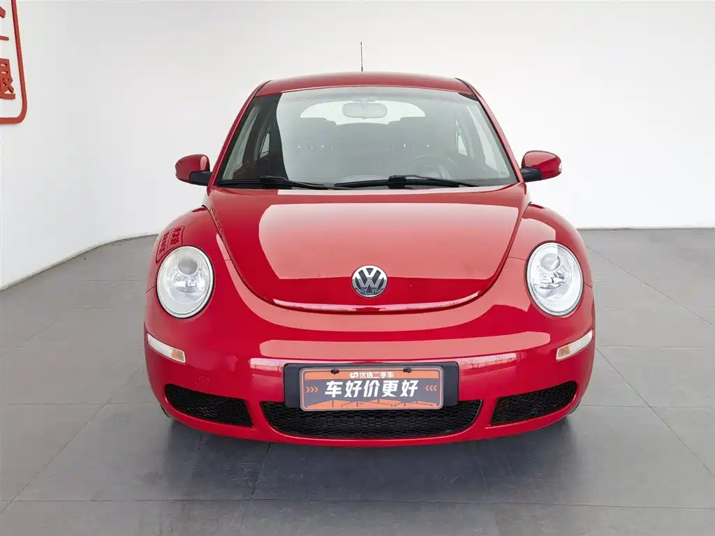 Volkswagen Beetle 2010 Model 1.6 AT фото 3