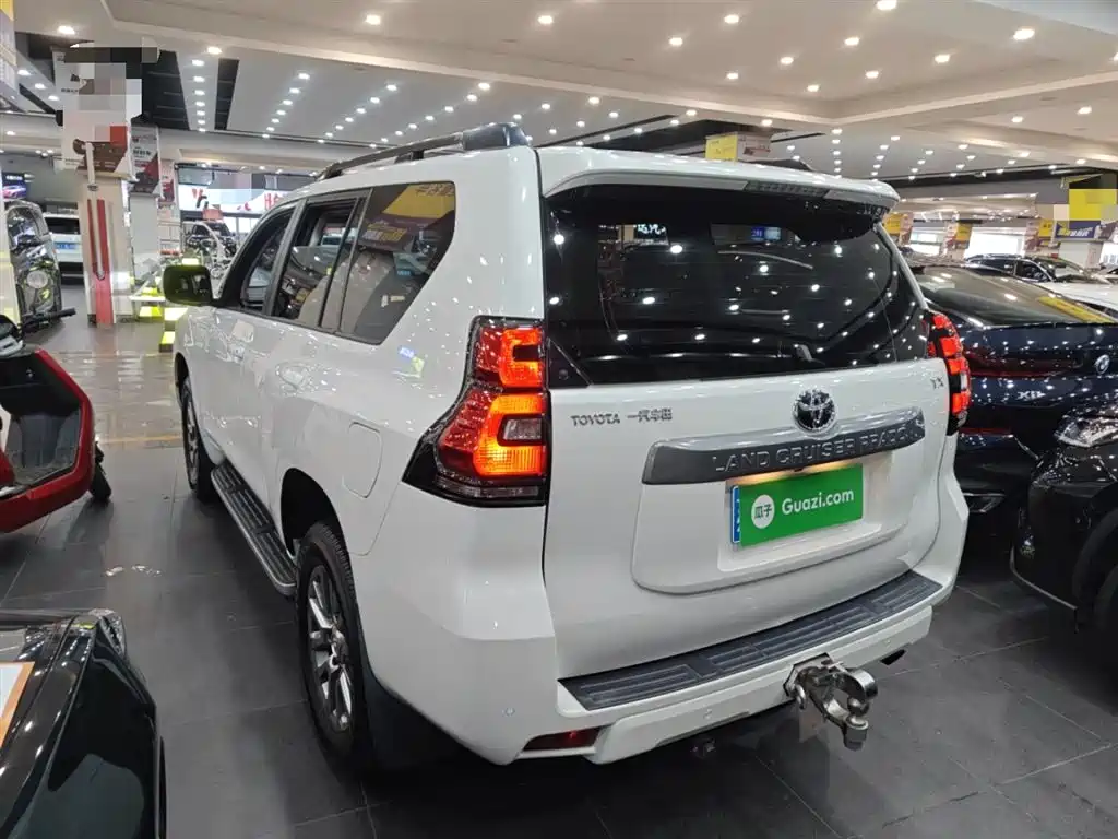 Toyota Prado 2018 3.5L Auto TX-L фото 23