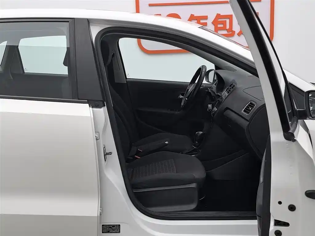 Volkswagen Polo 2018 1.5L Auto Comfort фото 23