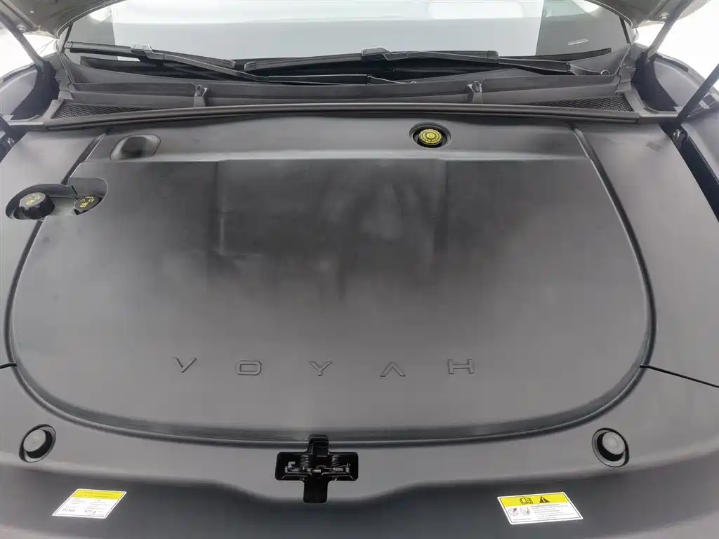 Voyah Auto VOYAH Zhuiguang L 2025 Mid-configuration Model фото 6