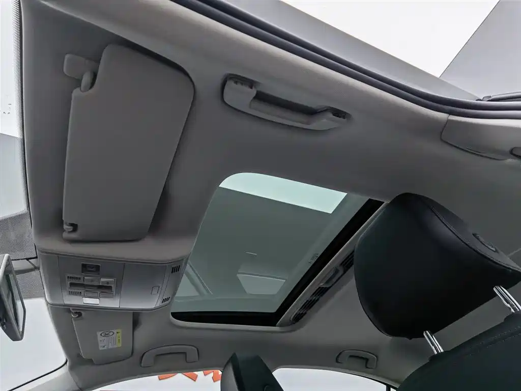 Volkswagen Bora 2019 Facelift 280TSI DSG Luxury China VI фото 14