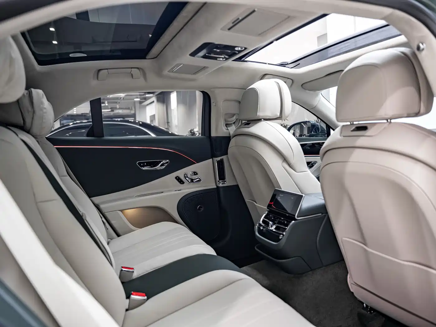 Bentley Flying Spur 2024 2024 4.0T V8 Standard Edition