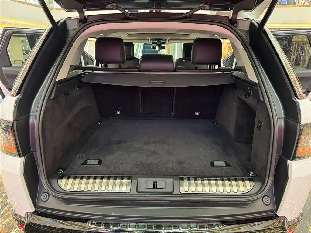 Land Rover Range Rover Sport 2020 3.0 L6 HSE DYNAMIC фото 8